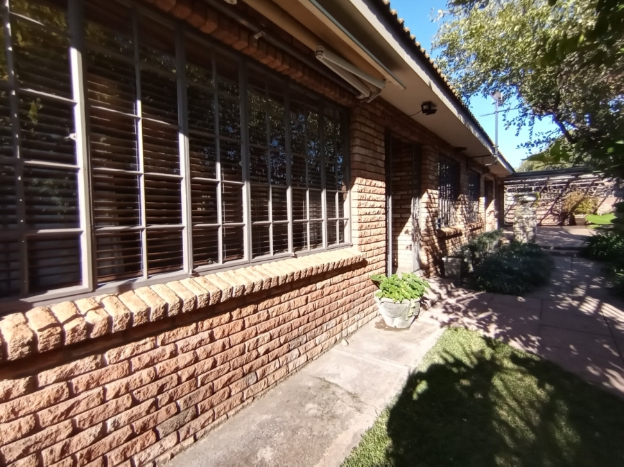3 Bedroom Property for Sale in Parys Free State